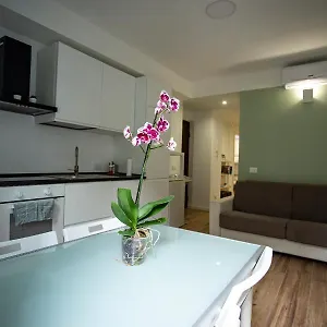 https://loft-san-siro-rafqa-fiera-city-life-lotto.italymilanhotels.net