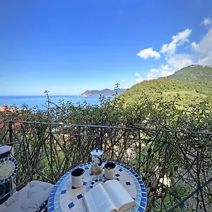  Apartment Pietra Azzurra, Newly Renovated